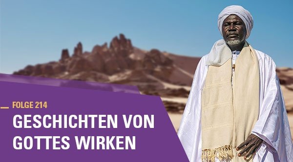 Ein Mann mit Turban in der Wüste